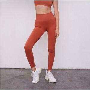 Set Active Sculptflex Power High Rise Leggings in Orange Spritz